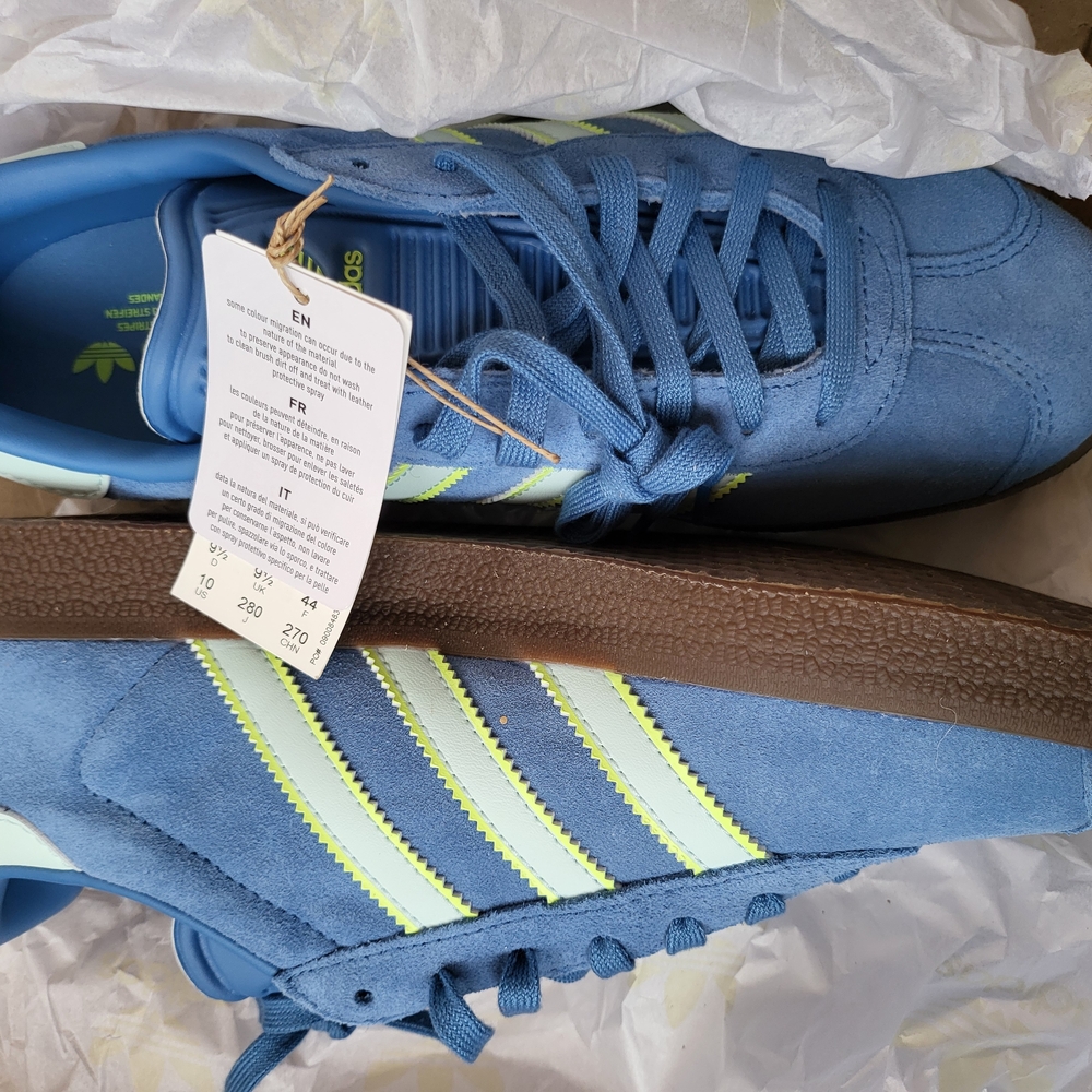 adidas Gazelle Suede Sneakers in Blue with Lime Accents - Picture 3 of 5